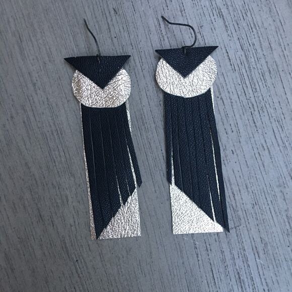 Artisan Handmade Gold and black art deco abstract fringe statement earrings - Picture 10 of 10